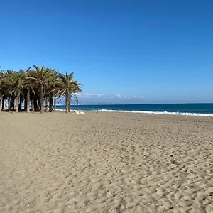 apartamentos-los-alamos.es-andalucia.com/
