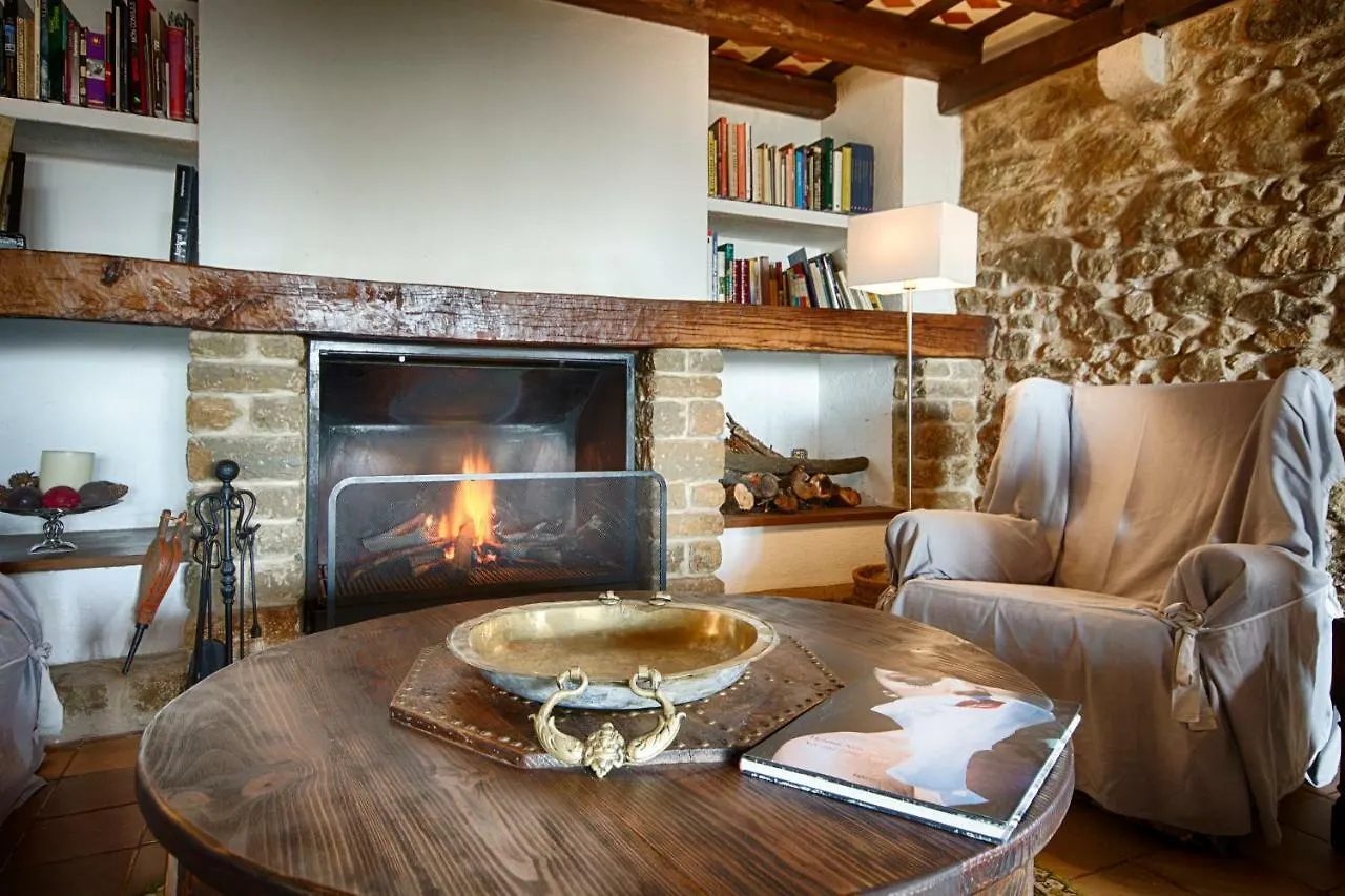 Country house Masia Can Pou Canet de Adri